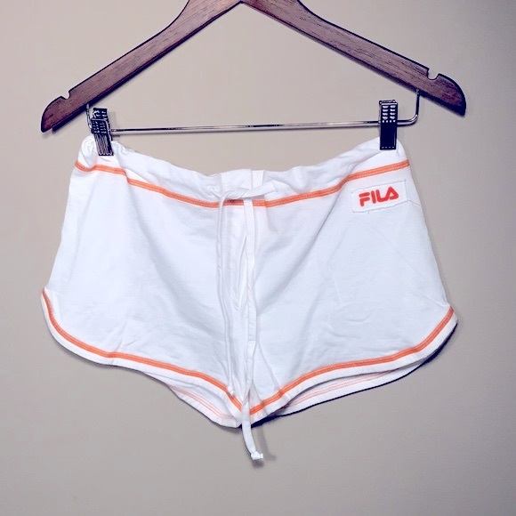 🎉Host pick🎉New Fila women’s active shorts (European Size Lrg) - Picture 1 of 7